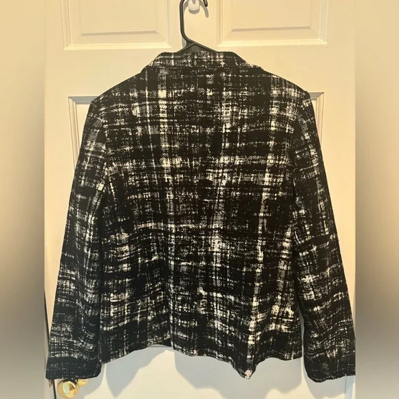 Ann Taylor Women’s Black and White Houndstooth Jacket Size 14 - Picture 2 of 5
